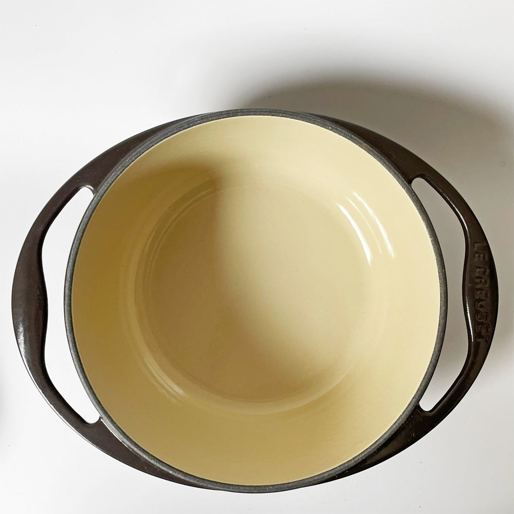 ルクルーゼ LE CREUSET ココットロンド センセーション 両手鍋 チョコレート 22cm 鋳物 フランス 箱付き ★