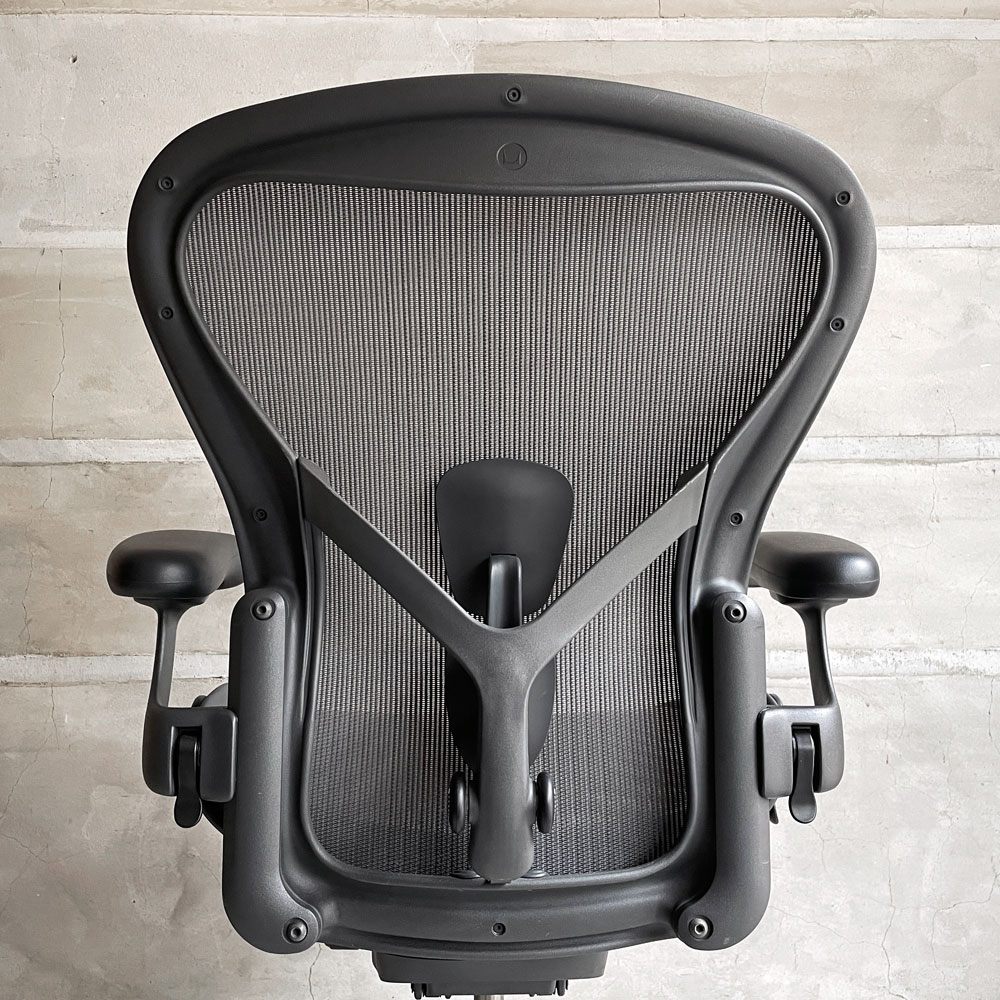 ハーマンミラー Herman Miller アーロンチェア リマスタード フル装備 Bサイズ デスクチェア オフィスチェア グラファイトベース ポスチャーフィットSL ♪