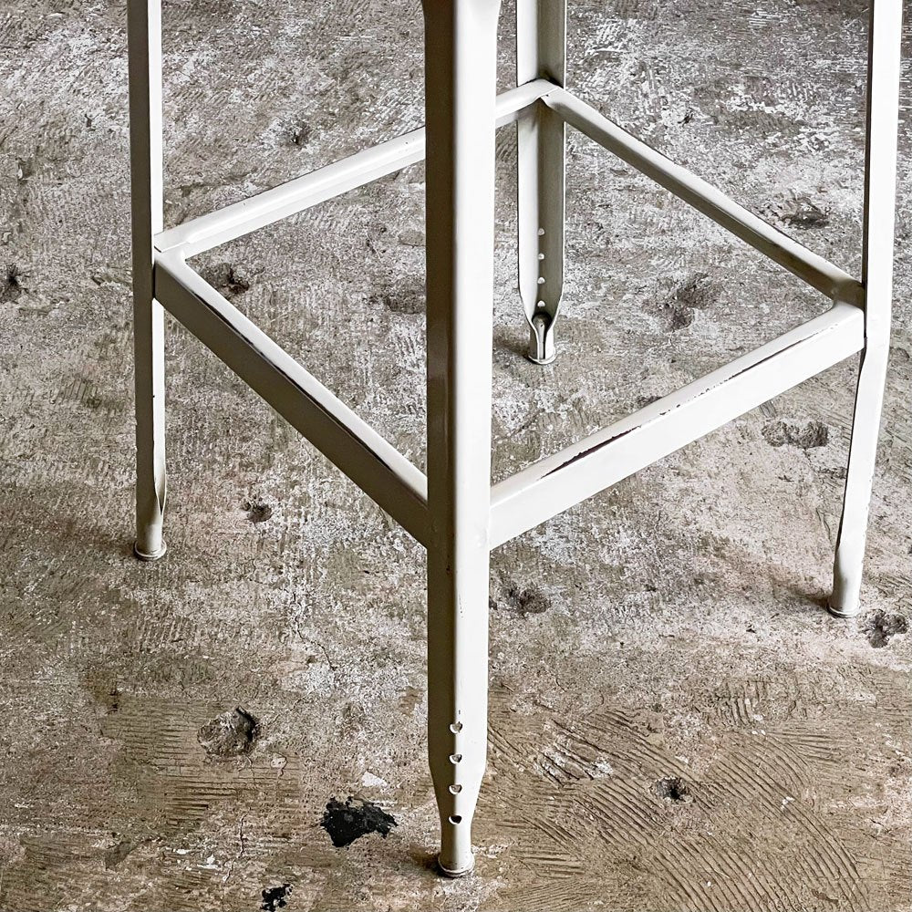 リオン LYON ファクトリー スツール FACTORY STOOL Lサイズ プレスウッドシート パシフィックファニチャーサービス P.F.S取扱 A ■