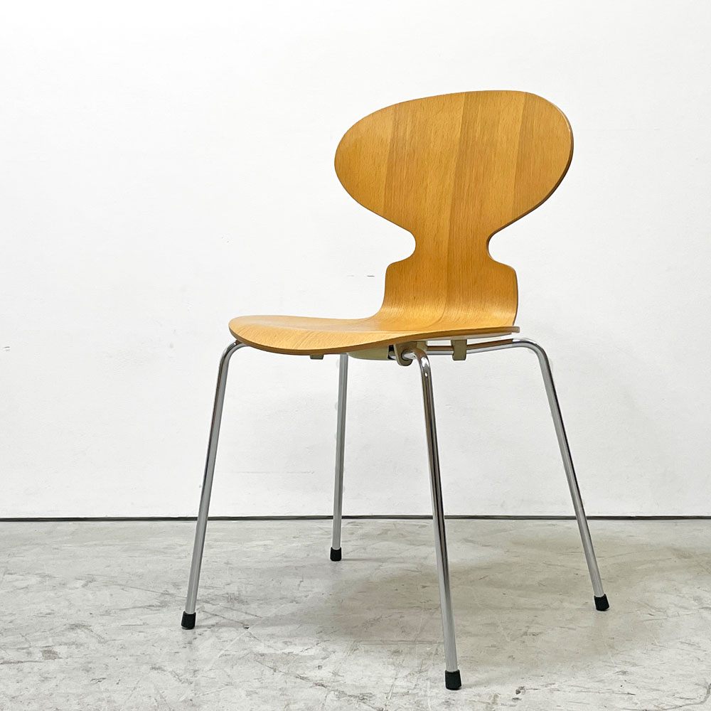 フリッツハンセン Fritz Hansen アントチェア 4本脚 ナチュラルビーチ ラッカー アルネ・ヤコブセン 北欧家具 L ●