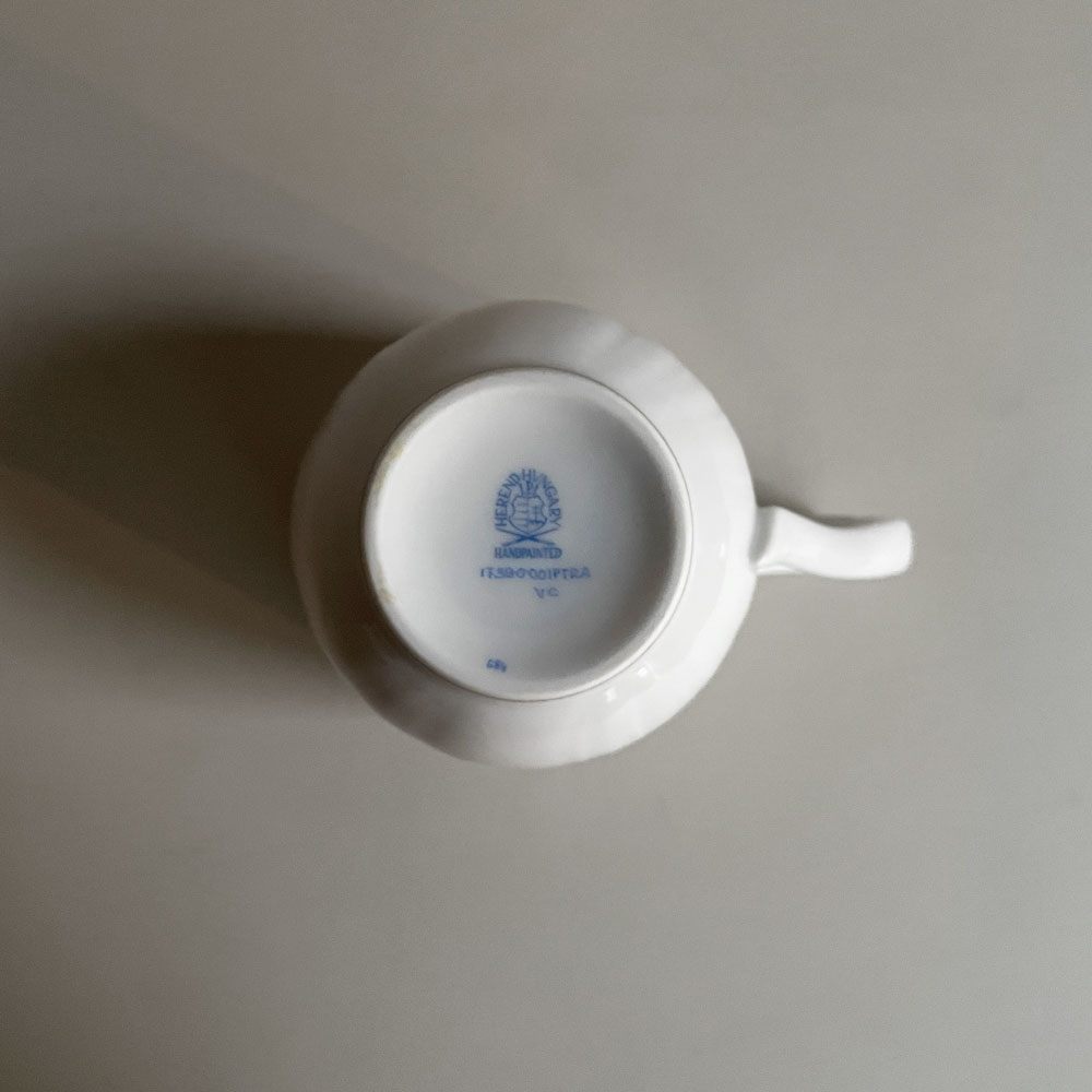 ヘレンド Herend 朝露の小薔薇 ミッドマグ 200ml 金彩 白磁食器 ハンドペイント ハンガリー 定価￥36,300- ♪