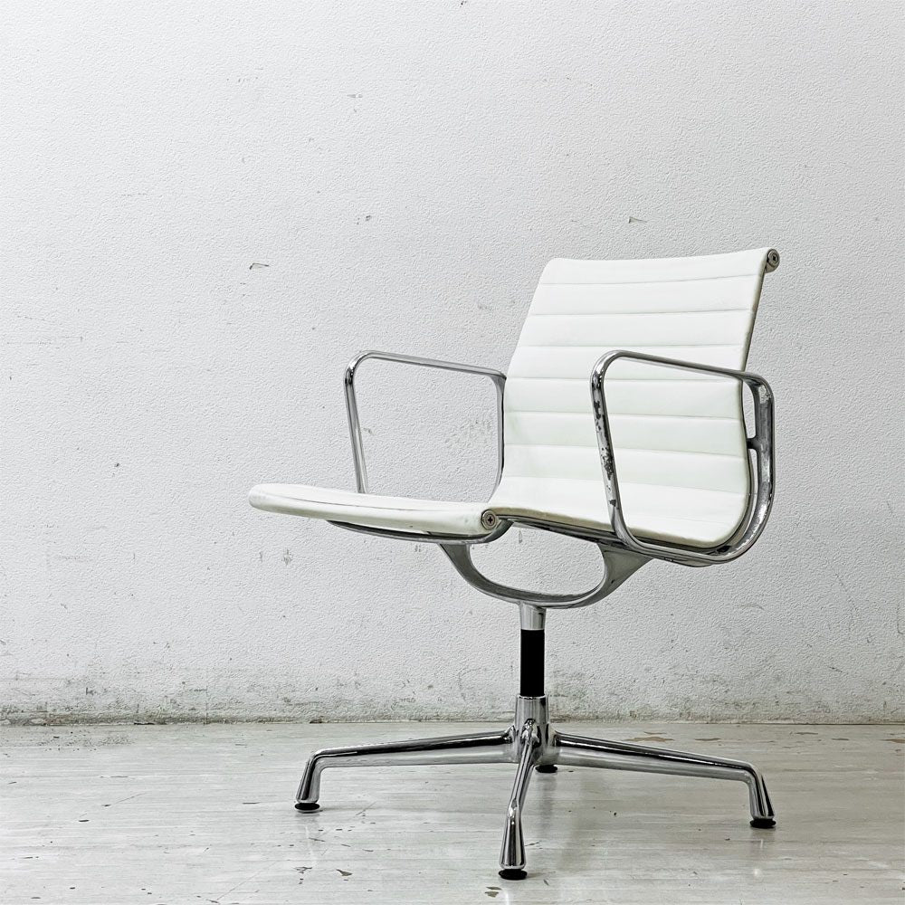 ヴィトラ vitra イームズアルミナムグループ マネジメントチェア デスクチェア 本革 ホワイト 固定脚 4本脚 グライズ C&Rイームズ ●