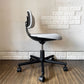 ヴィトラ vitra ルーキー Rookie デスクチェア キャスターチェア ライトグレーファブリック ×ディープブラック 高さ調整可 コンスタンチン・グルチッチ 定価￥78,100- ◎