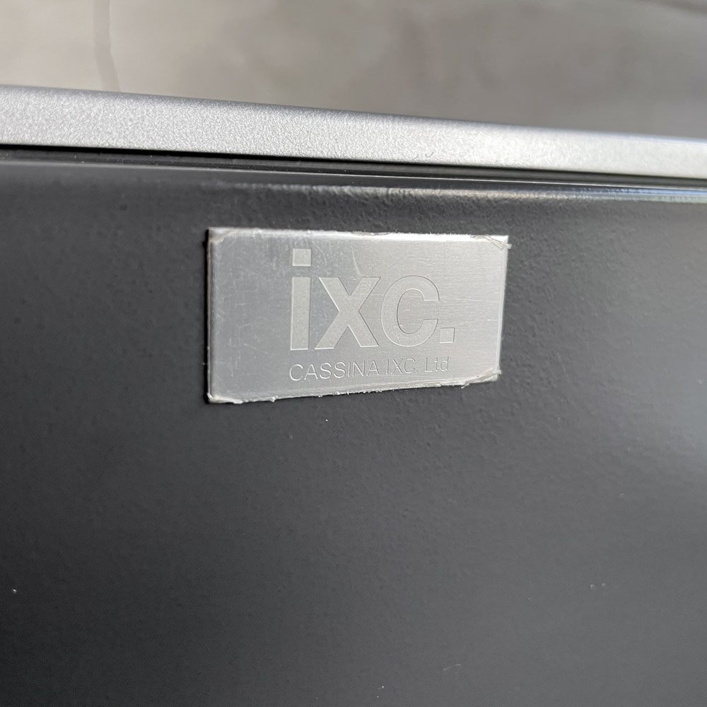 カッシーナ Cassina ixc. AFドロワー AF DRAWER デスクキャビネット ワゴン 鍵付き トレー付属 キャスターロック機能付き イタリア ミニマルデザイン A