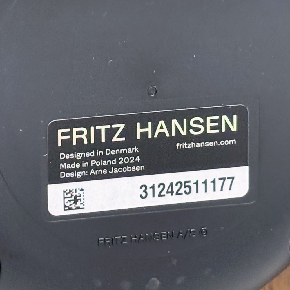 フリッツハンセン Fritz Hansen セブンチェア Seven Chair ダイニングチェア アルネヤコブセン Arne Jacobsen ウォールナット材 北欧家具 B●