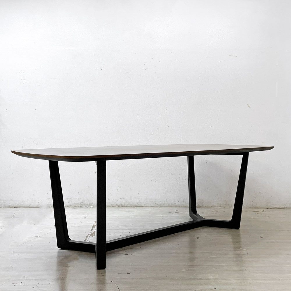 ポリフォーム Poliform コンコルド スクエア ダイニングテーブル CONCORDE SQUARE DINING TABLE W218.5cm エマニュエル･ガリーナ Emmanuel Gallina アクタス取扱 イタリア ●