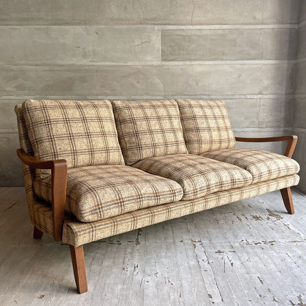 トラックファニチャー TRUCK FURNITURE 3pソファ 3人掛け ウォールナット材 フェザークッション チェック柄 レトロ ビンテージテイスト 廃番希少 ♪