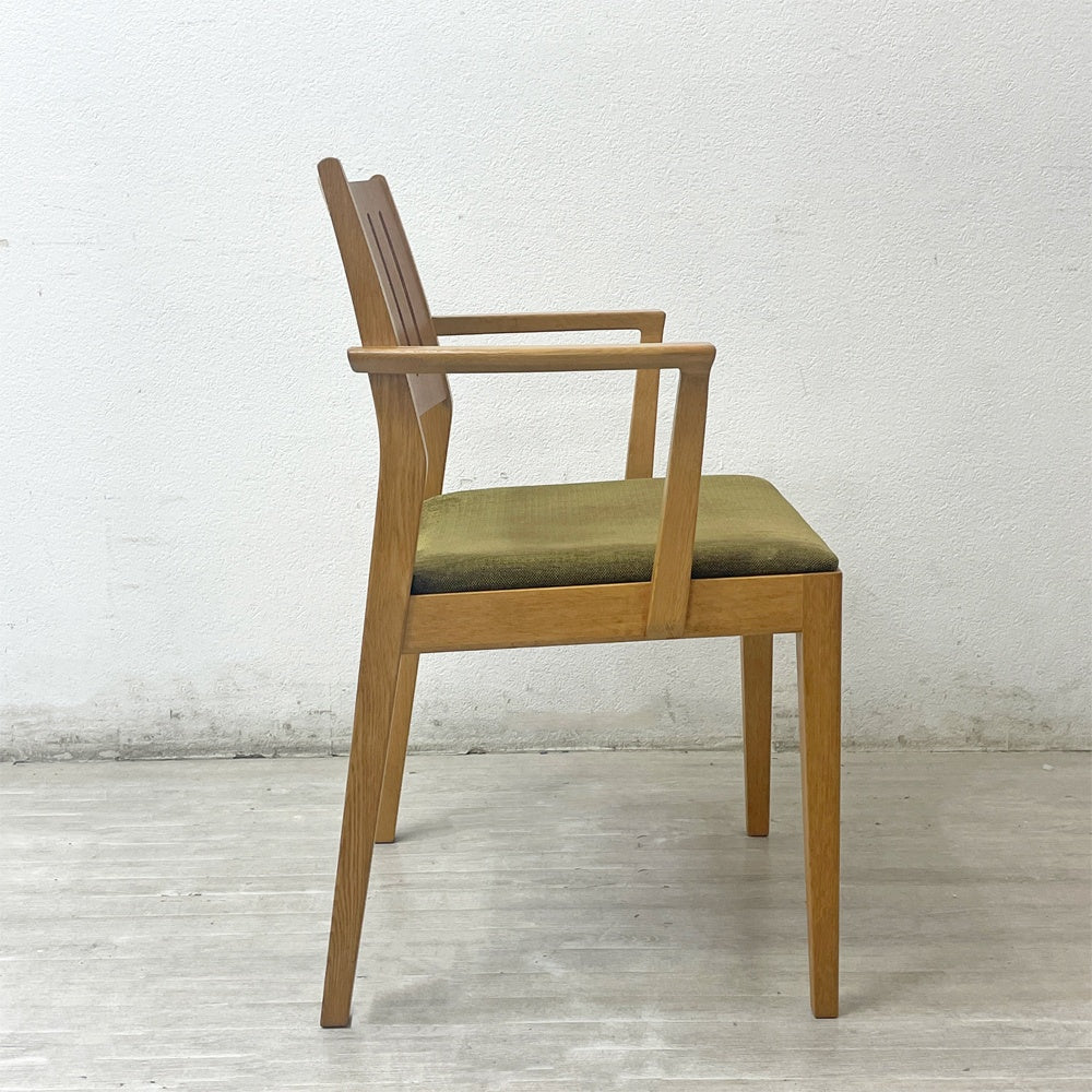 カンディハウス CONDE HOUSE ハナコ HANACO ダイニングチェア アームチェア 三井緑 シルトーリ WT ブラウン系 ナラ材 定価￥115,500～ B ●