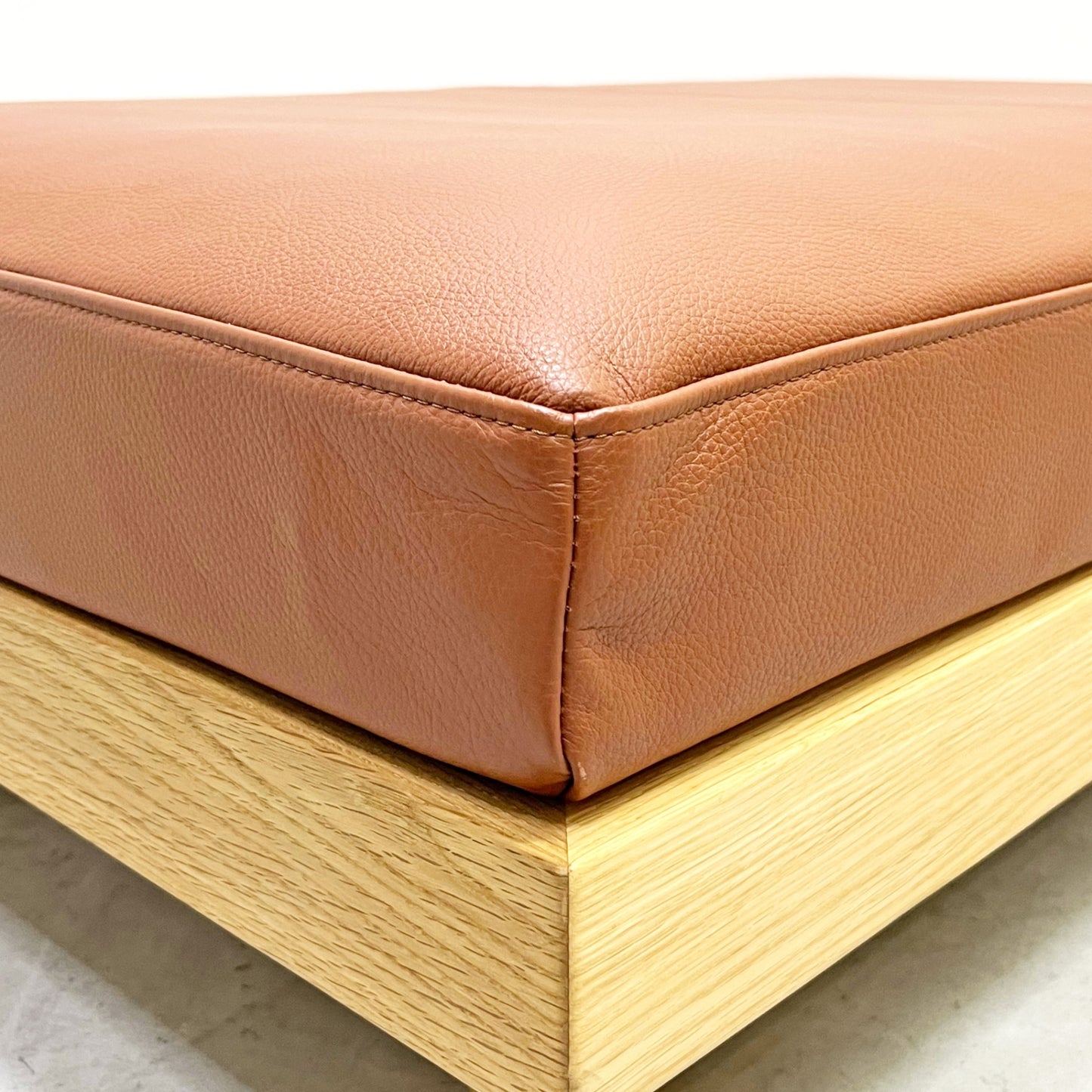 マスターウォール MASTERWAL レイジー デニッシュ ソファ LAZY DANISH SOFA オットマン 本革張り ブラウン 北海道オーク無垢材 アカセ木工 ●
