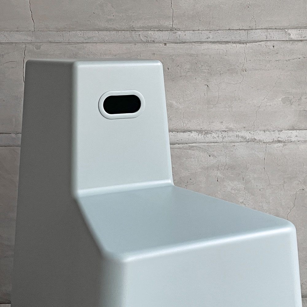ヴィトラ vitra スツール ツール STOOL TOOL コンスタンチン・グルチッチ スタッキング ライトグレー スイス 定価48,400円 B ♪