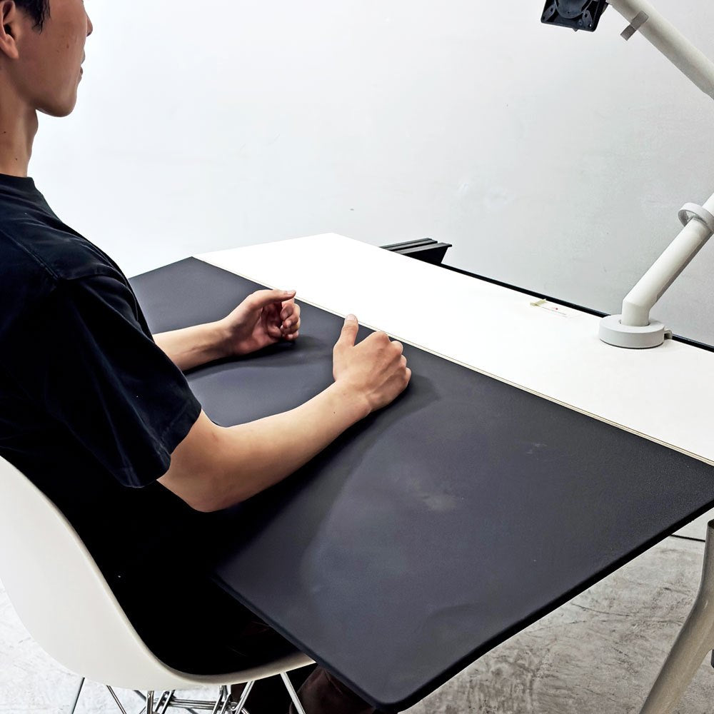 ハーマンミラー Herman Miller エンベロップデスク Envelop Desk スライド天板 & 高さ調節機能 ビル・スタンフ ジェフ・ウェバー モニターアーム付き B ●