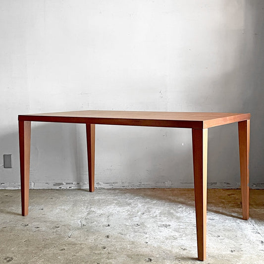 アクタス ACTUS エフビー FB ダイニングテーブル ウォールナット材 テーパーレッグ W135cm ナチュラルモダンデザイン ■