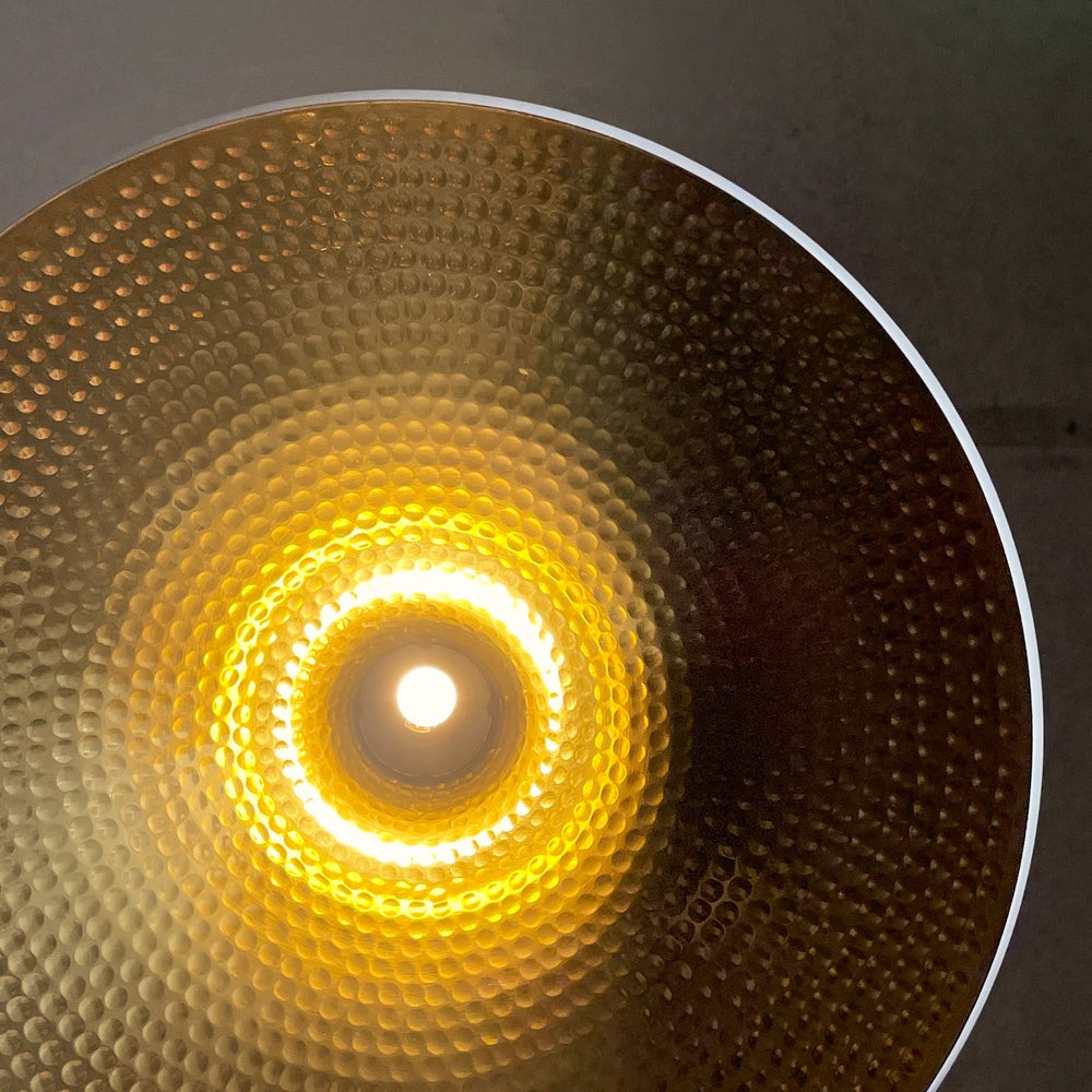 トムディクソン Tom Dixon ビート ワイドペンダント BEAT WIDE PENDANT ペンダントライト ホワイト 真鍮 未使用品 定価：16,5000- ■