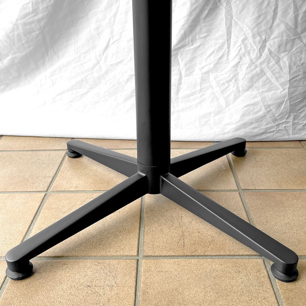 スモールカフェテーブル アイアンベース 木製天板 ウォールナットカラー W50×D50cm ◇