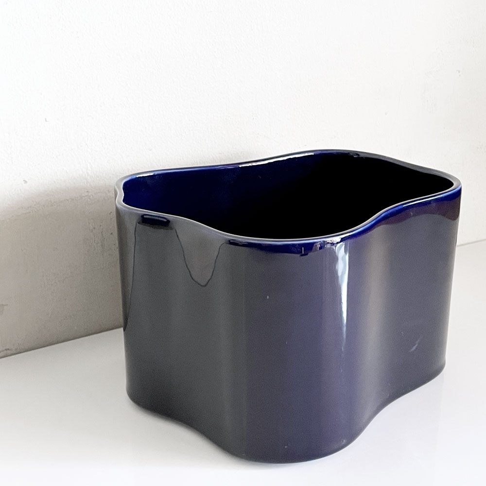 アルテック artek リーヒティエ Riihitie プラントポット S ブルー Bタイプ 屋内用 アイノ・アアルト H12cm 北欧 ■