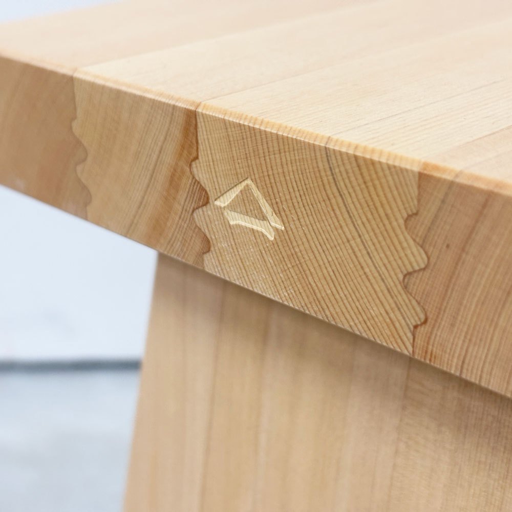 東屋 アヅマヤ 風呂椅子 スツール 檜材 ミニテーブル 飾り棚 花台 ディスプレイ リビングモチーフ LIVING MOTIF 取扱い 定価25,300円 ●