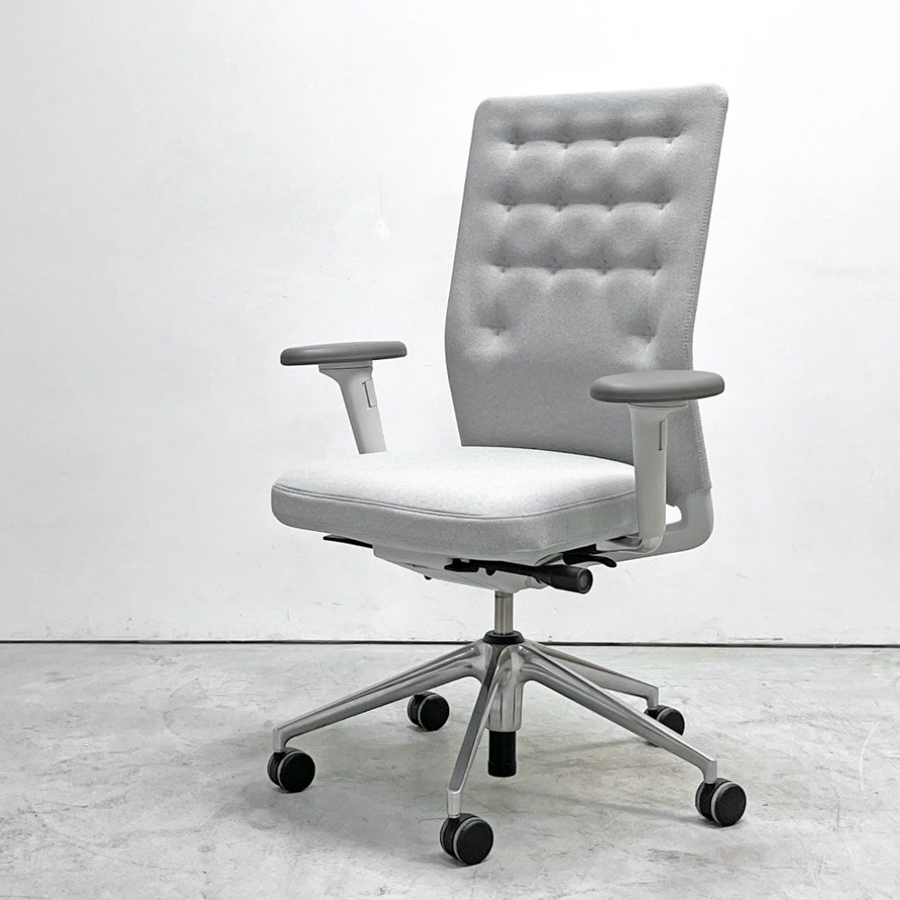 ヴィトラ vitra IDトリム ID Trim 2Dアームレスト オフィスチェア デスクチェア キャスター アントニオ・チッテリオ 定価 ￥209,000- ●
