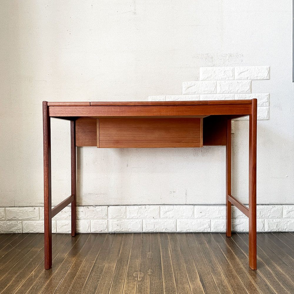 ボダフォース Bodafors チーク材 デスクドレッサー ミラー&収納付 W90.5cm バーティル・フリードホーゲン スウェーデンビンテージ 北欧家具 ◎