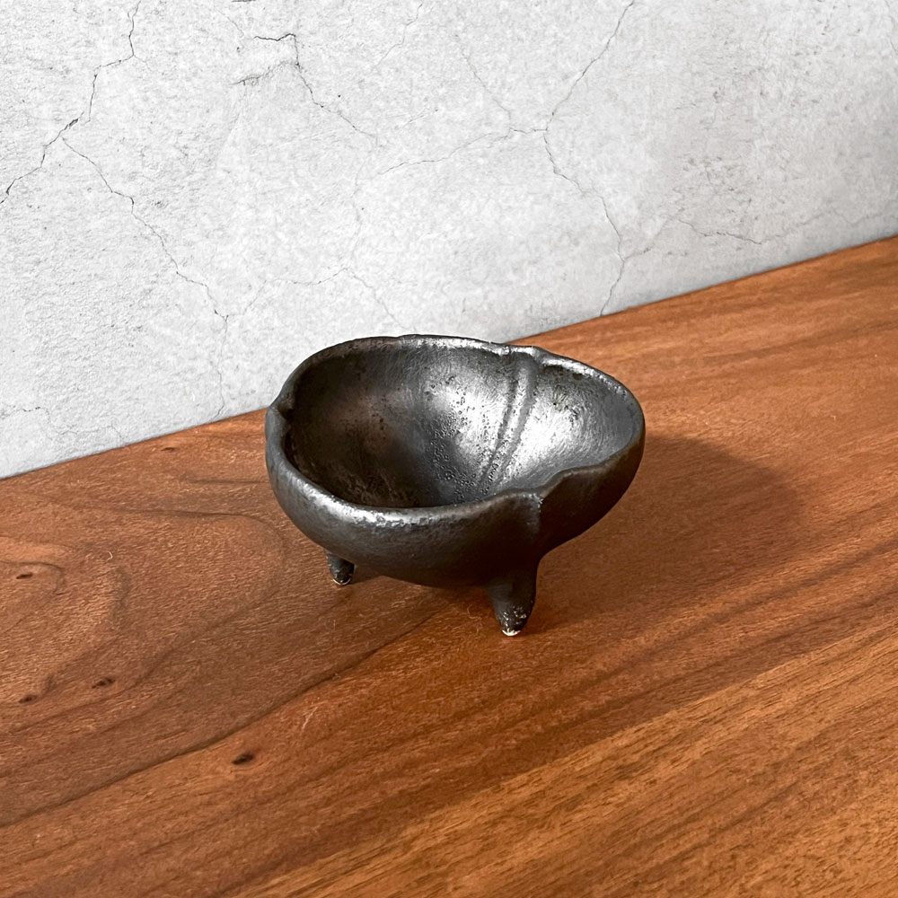 安福由美子 錆釉足付蕾小鉢 W8cm 現代作家 ♪