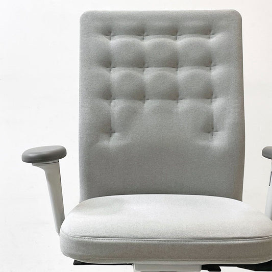 ヴィトラ vitra IDトリム ID Trim 2Dアームレスト オフィスチェア デスクチェア キャスター アントニオ・チッテリオ 定価 ￥218,900- ●