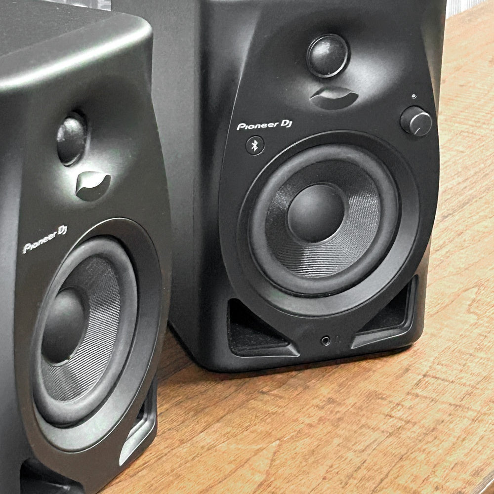 パイオニア Pioneer DJ DM-40D アクティブ モニタースピーカー ペア パワードスピーカー 2way デスクトップスピーカー Bluetooth接続 ●