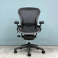ハーマンミラー HermanMiller アーロンチェア ライト Bサイズ クラシックカーボンメッシュ ランバーサポート グラファイトベース ◎