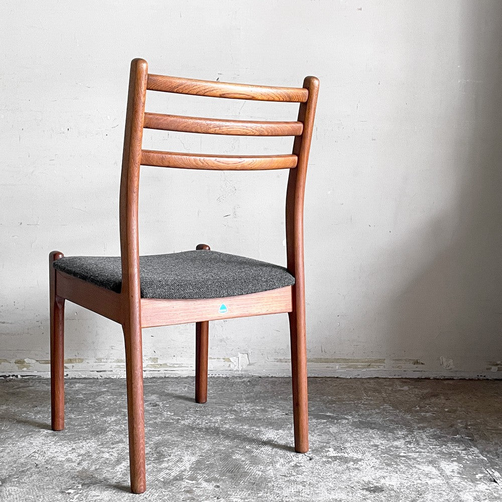 ジャパンビンテージ Japan Vintage チーク材 ラダーバック ダイニングチェア グレー系ファブリック SH39cm 座面張替＆ウレタン交換済 北欧スタイル ■