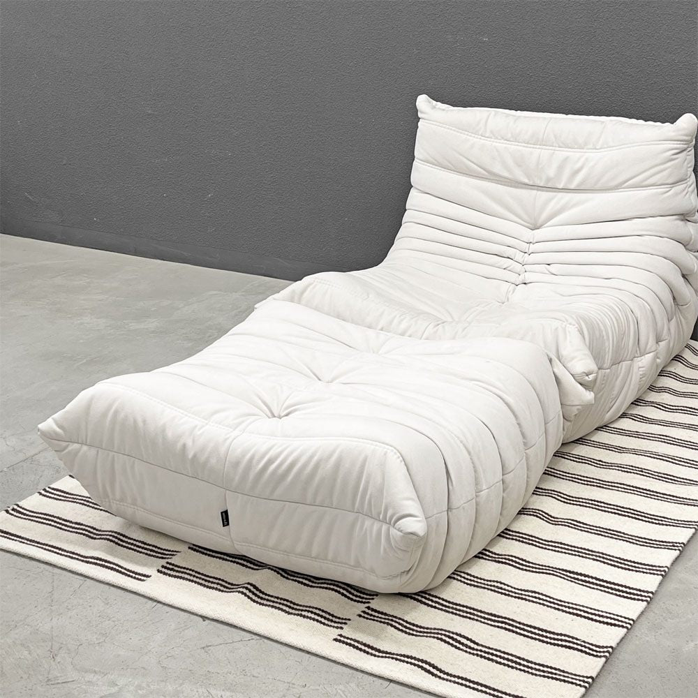 リーンロゼ ligne roset トーゴ パフ オットマン フランス家具 ウルトラスエード 美品 ミッシェルデュカロワ 〓