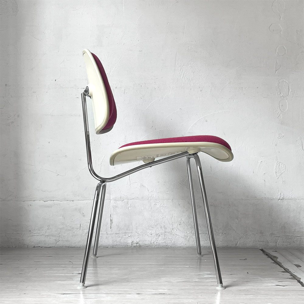 ハーマンミラー Herman Miller ツーピースプラスチックチェア Two Piece Plastic Chair DCM ホワイト マゼンタ ファブリック張替済 ビンテージ イームズ 希少 ★