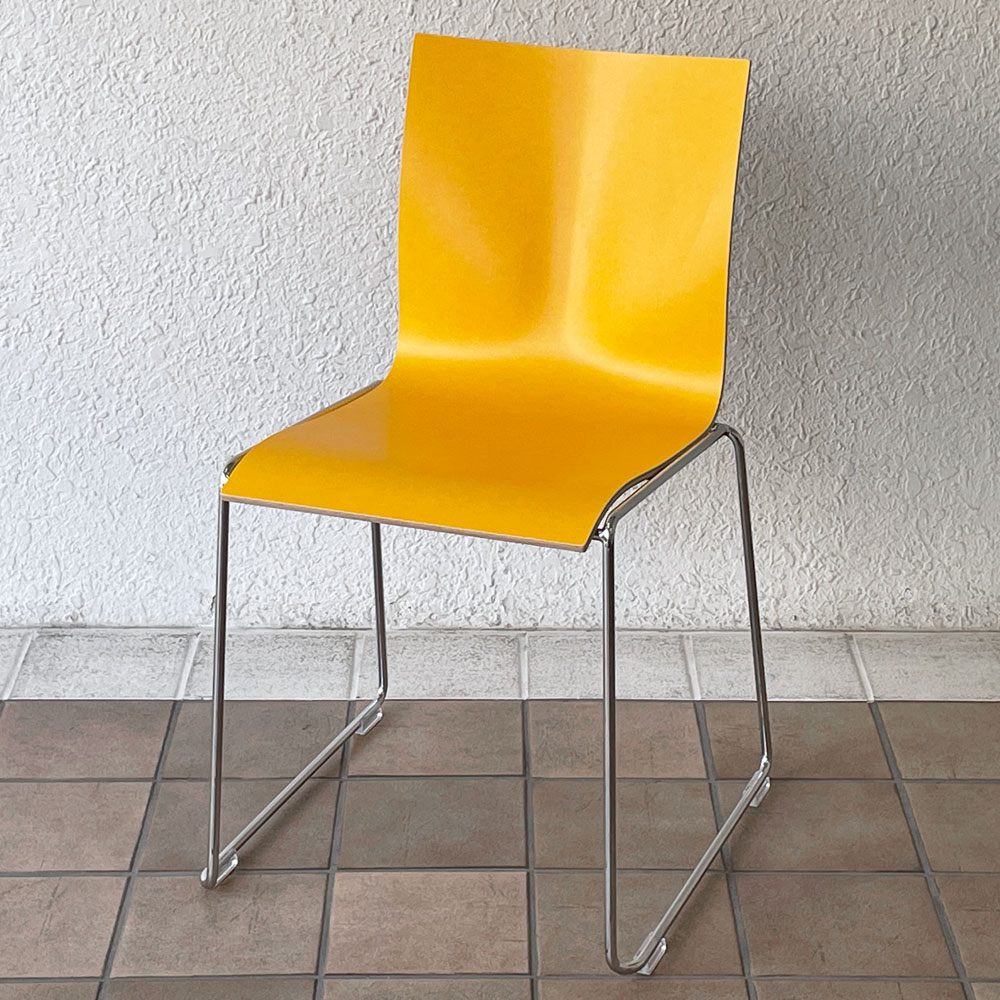 エンゲルブレヒト Engelbrechts チャリック CHAIRIK 107 ダイニングチェア スタッキング そり足 イエロー 未使用品 デンマーク B ◇
