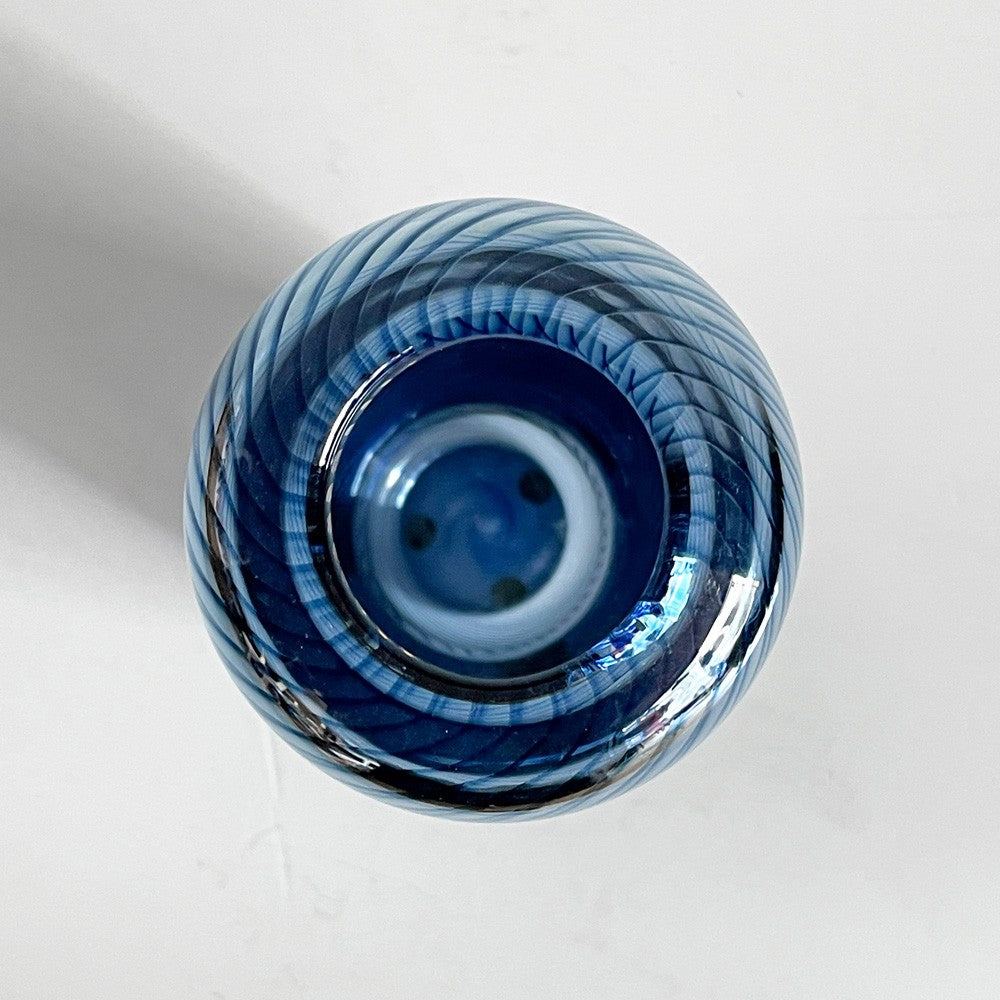 コスタボダ Kosta Boda フラワーベース 花瓶 花器 ベングト・エデンフォルク Bengt Edenfalk ガラス カットサイン入り ビンテージ 北欧 スウェーデン ■