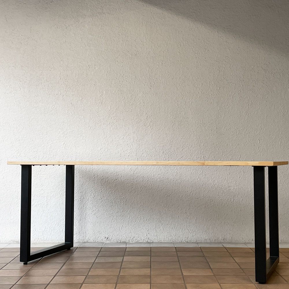 かなでもの KANADEMONO ザ・テーブル THE TABLE ダイニングテーブル デスク ラバーウッド無垢材 W180 x D80 cm スチール スクエアレッグ ブラック ◇