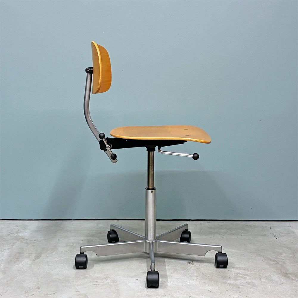 フリッツハンセン Fritz Hansen ケヴィチェア KEVI デスクチェア キャスターベース プライウッド板座 5本脚 ヨルゲン・ラスムセン 1999年製 デンマーク 北欧 ◎
