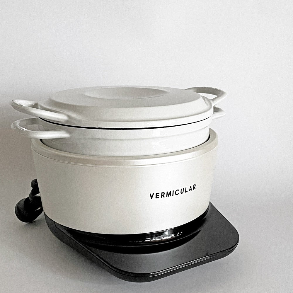 バーミキュラ VERMICULAR ライスポットミニ セット 3合炊きモデル RP19A シーソルトホワイト 炊飯器 鋳物ホーロー鍋 IH調理器 日本製 定価¥77,440- ■