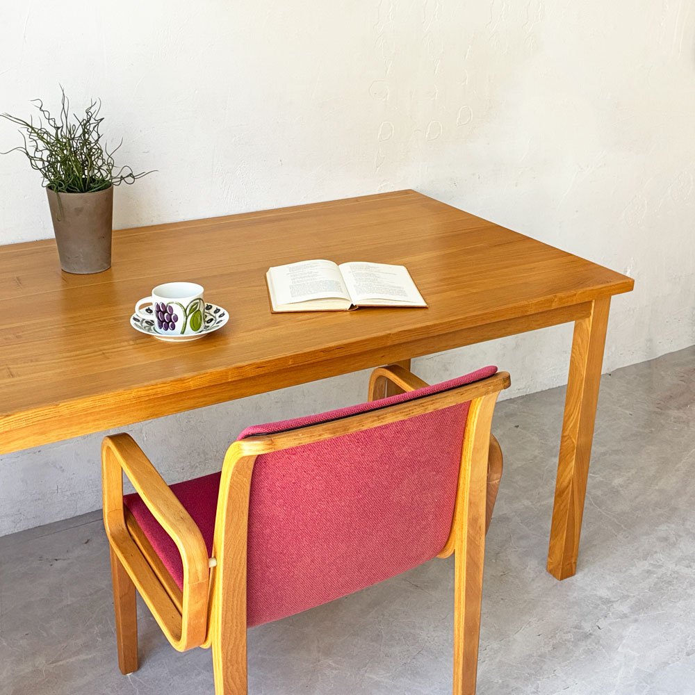無印良品 MUJI 木製テーブル ダイニングテーブル タモ材 無垢集成材 W140cm  ナチュラルデザイン 廃盤 ★