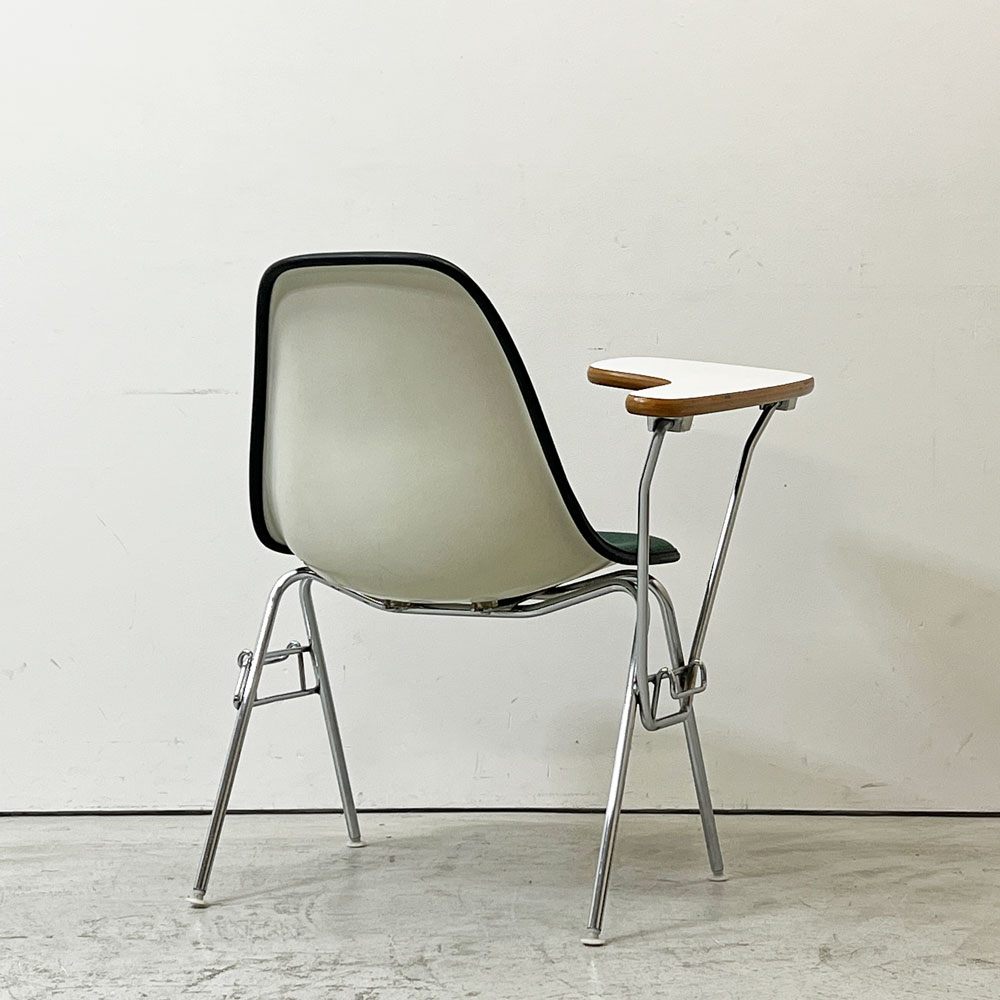 ハーマンミラー Herman Miller サイドシェルチェア セカンド 2nd ビンテージ アプホルスター スクールベース スタッキングベース 肘掛けテーブル付 イームズ ミッドセンチュリー B ●