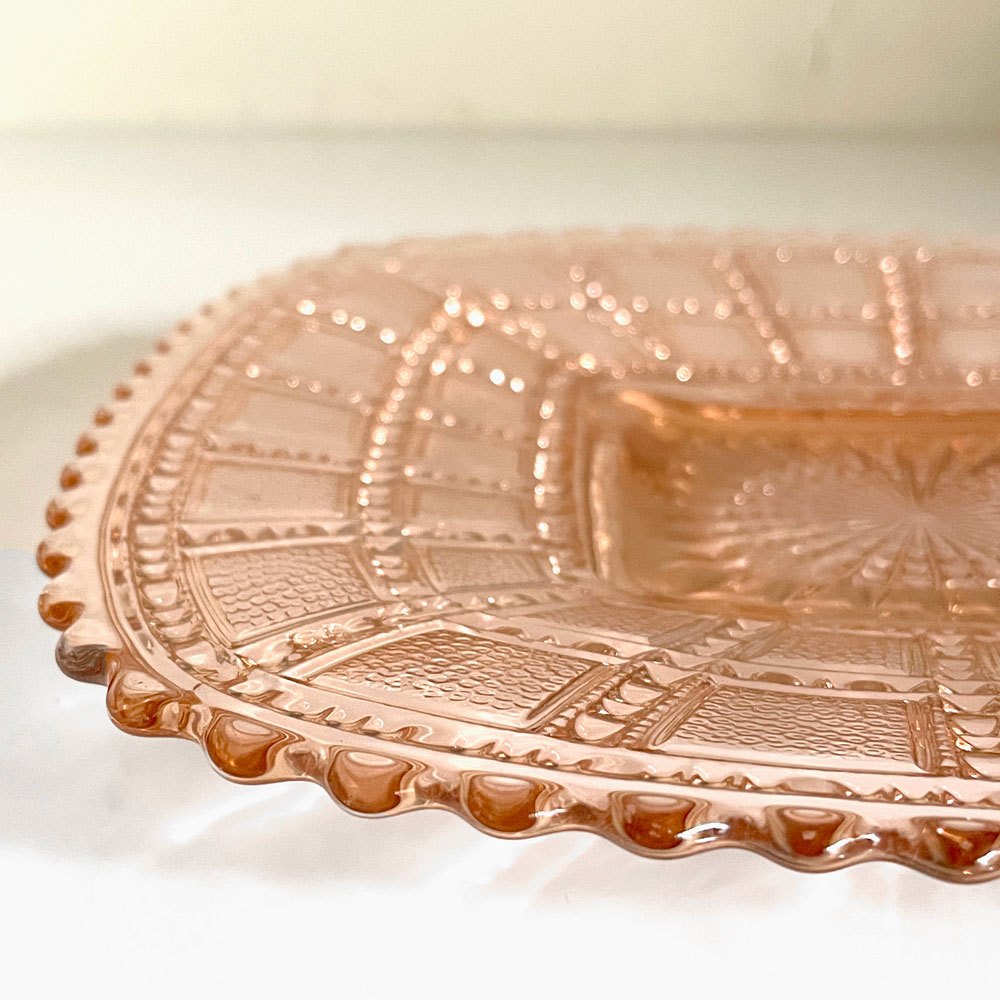 インペリアルグラス Imperial Glass ビーデッドブロック Beaded Block スクエアプレート ガラス ピンク  W19.5cm USビンテージ ■
