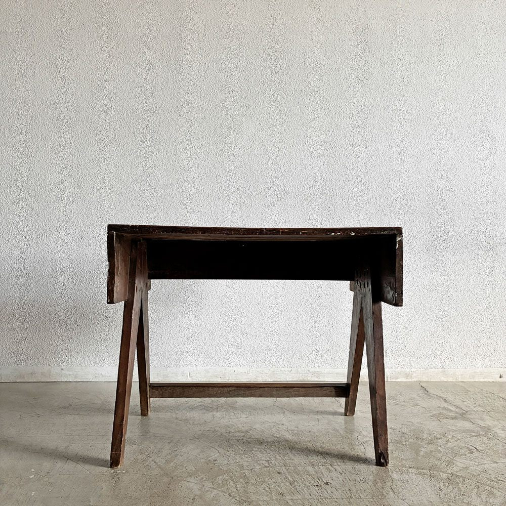 ピエールジャンヌレ Pierre Jeanneret スモールデスク スクールデスク W83cm チーク無垢材 Vレッグ チャンディーガル オリジナルビンテージ 希少 〓