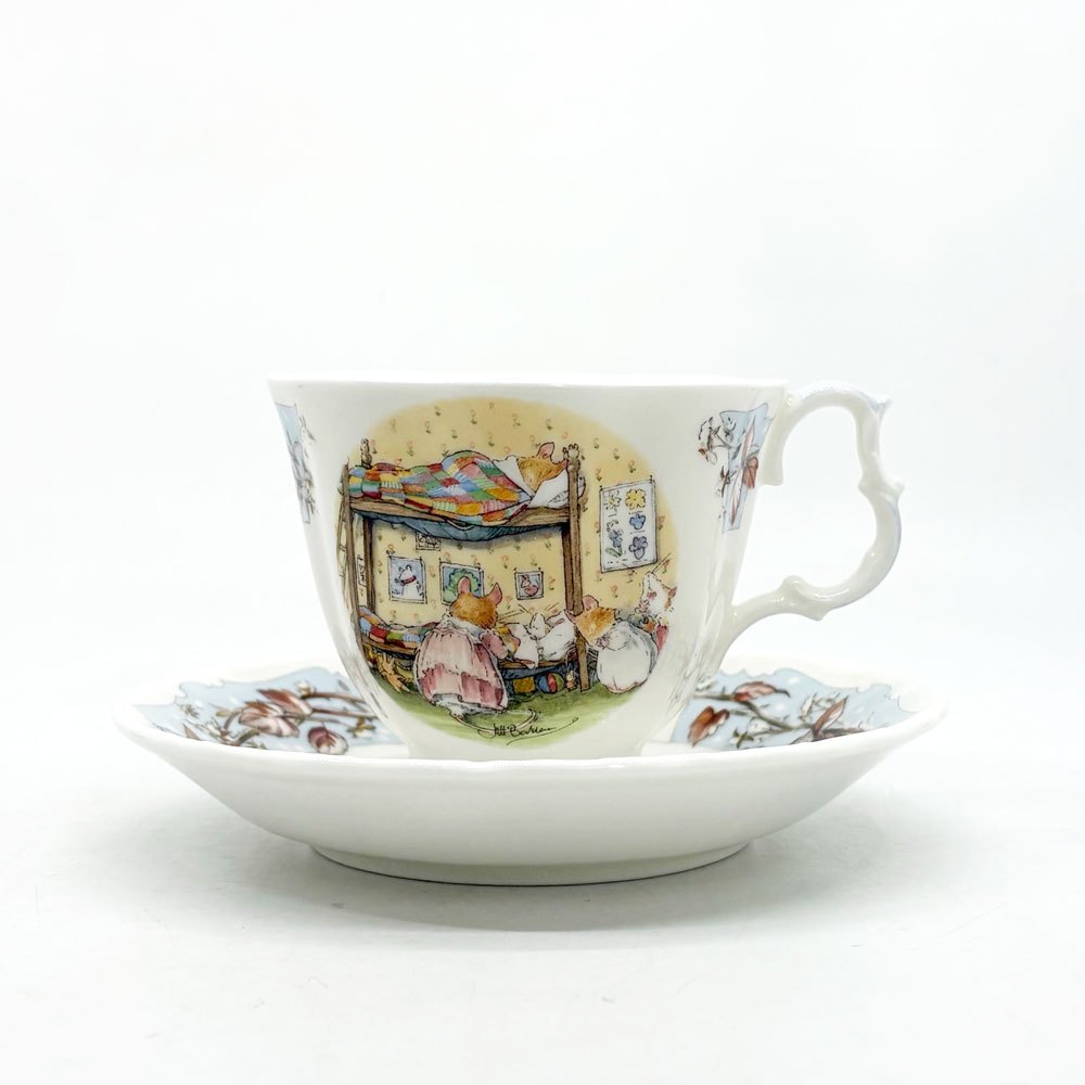 ロイヤルドルトン Royal Doulton ブランブリーヘッジ ティーカップ＆ソーサー 1999年限定品 イギリス 箱付き A ●