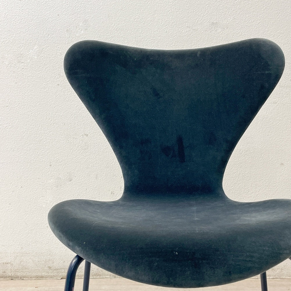 フリッツハンセン Fritz Hansen 3107 セブンチェア フルパティング アルネ・ヤコブセン ミッドナイトブルー デンマーク 北欧家具 A ●