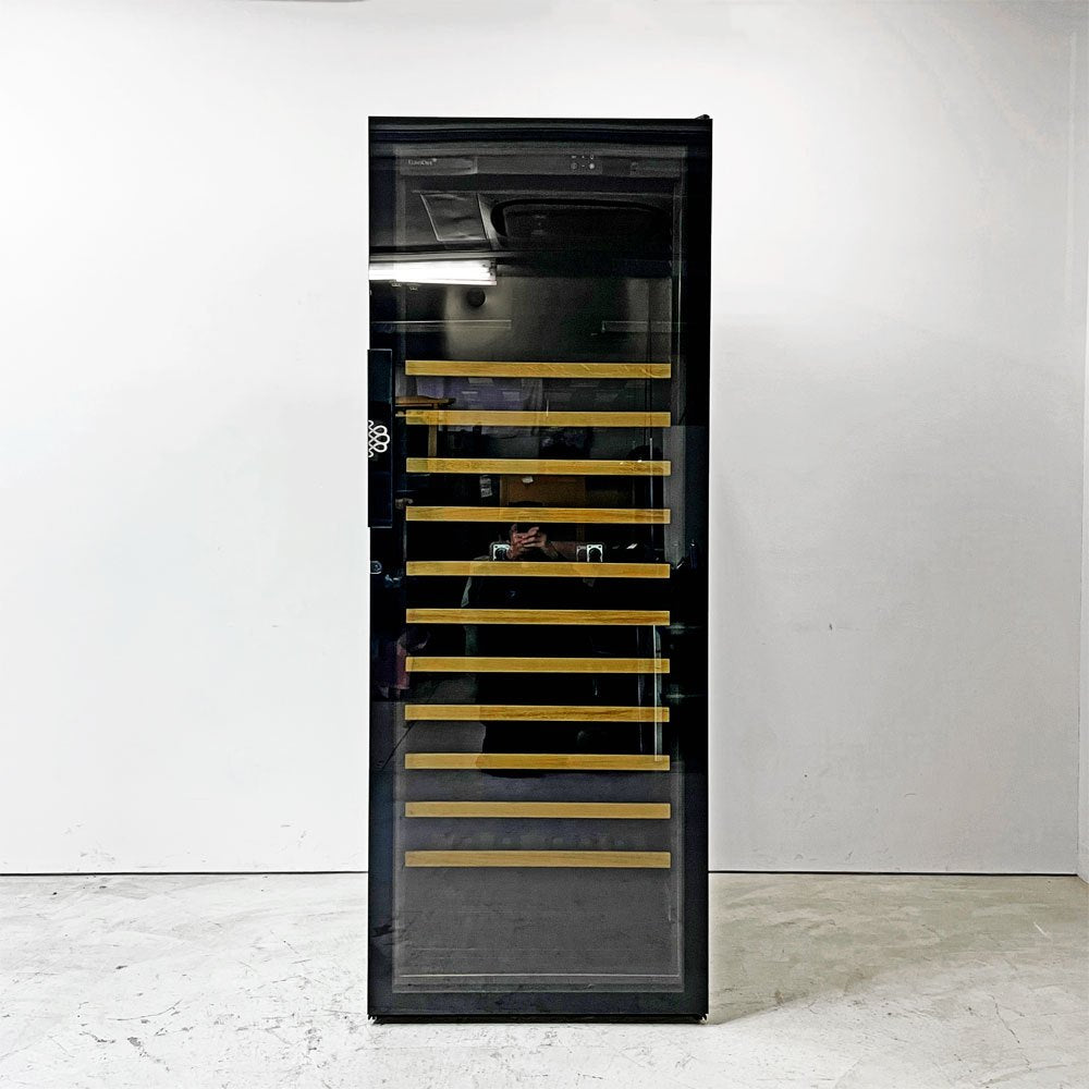 日仏商事 ユーロカーブ EUROCAVE レヴェラシオン Revelation 182本 ワインセラー コンプレッサー式 ブラック 二重ガラスドア 2021年式 定価￥1,320,000- ●