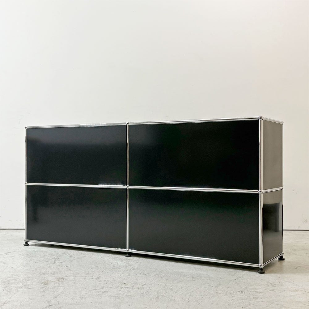 ユーエスエムハラー USMハラー USM Haller モジュラーファニチャー キャビネット シェルフ 2列2段 ドロップダウンドア×2 グラファイトブラック 定価270,079円 ●