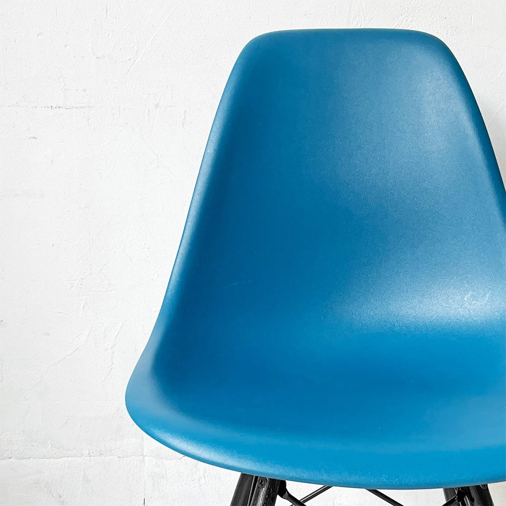 ハーマンミラー HermanMiller サイドシェルチェア ドゥエルレッグ 【ブラック×エボニー】 ポリプロピレン製 イームズ ★
