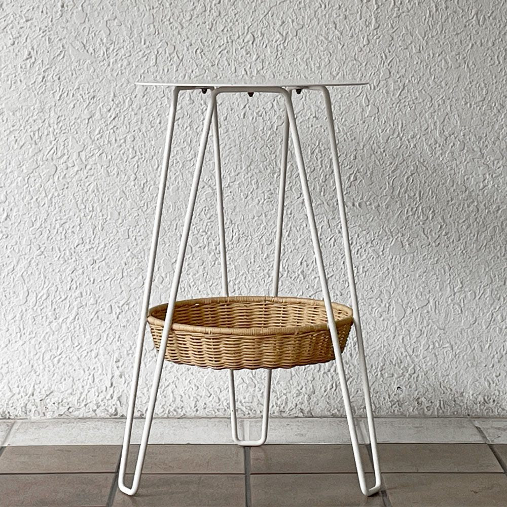 イデー IDEE ワラビー WALLABY サイドテーブル SIDE TABLE ラタン スチール ホワイト ナチュラルモダン H60㎝ 廃番仕様 現行定価39,900円 ◇