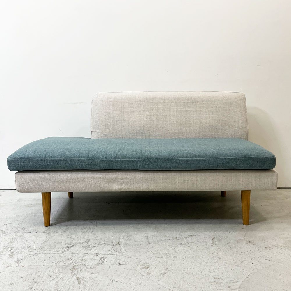 モモナチュラル Momo natural アルネ レイドバック ベンチ ARNE LAID-BACK BENCH ハーフバックベンチ HALF BACK BENCH アームレス リビングダイニングソファ 2P 2人掛け ベージュカラー ファブリック カバーリング  アルダー材 ●