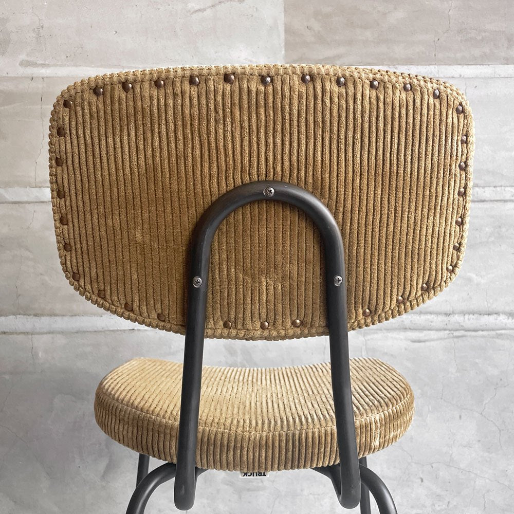 トラックファニチャー TRUCK FURNITURE スット ダイニングチェア SUTTO DINING CHAIR コーデュロイ×スチールフレーム インダストリアル B ♪