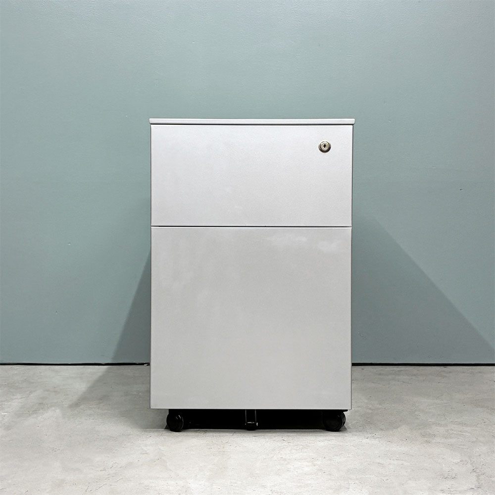 カッシーナ Cassina ixc. AFドロワー AF DRAWER デスクキャビネット ワゴン 鍵付属 キャスターロック機能付き イタリア A ◎