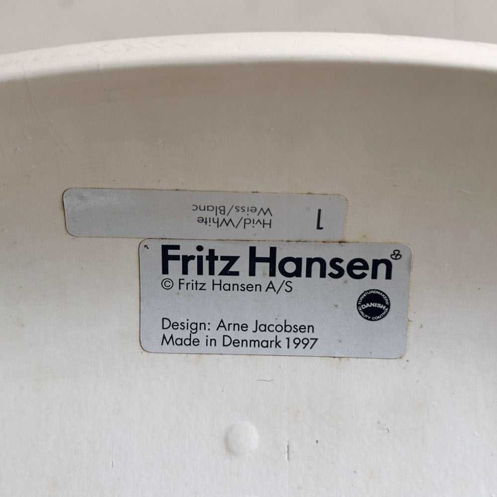 フリッツハンセン Fritz Hansen セブンチェア ホワイトラッカー アルネ・ヤコブセン スタッキングチェア 北欧家具 デンマーク 1997年製 B ■