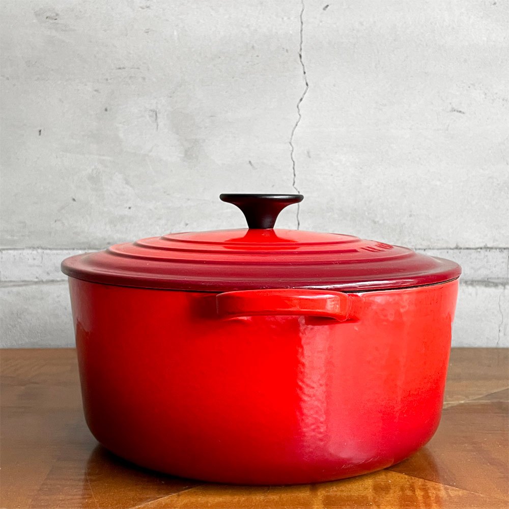 ルクルーゼ LE CREUSET ココットロンド 両手鍋 25cm レッド 鋳物 フランス ♪