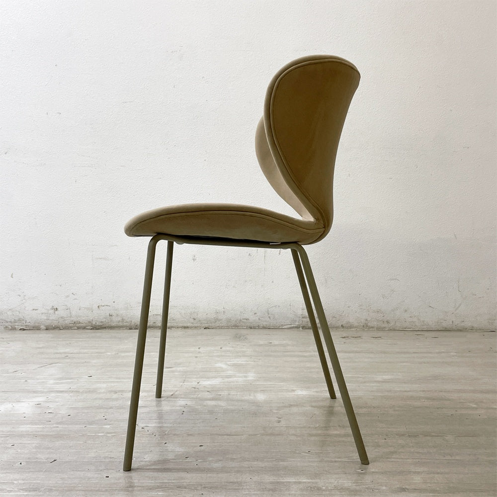 ボーコンセプト Bo Concept ハミルトンチェア Hamilton chair ダイニングチェア ファブリック ベルベット サンド モダンデザイン 北欧 デンマーク A ●